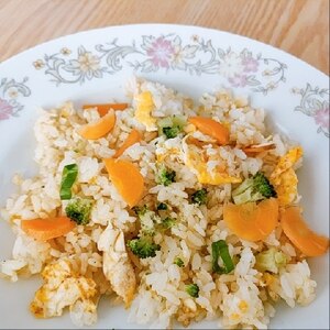 冷凍野菜で簡単卵炒飯
